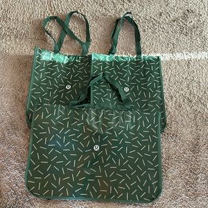 Lulu shopping bags